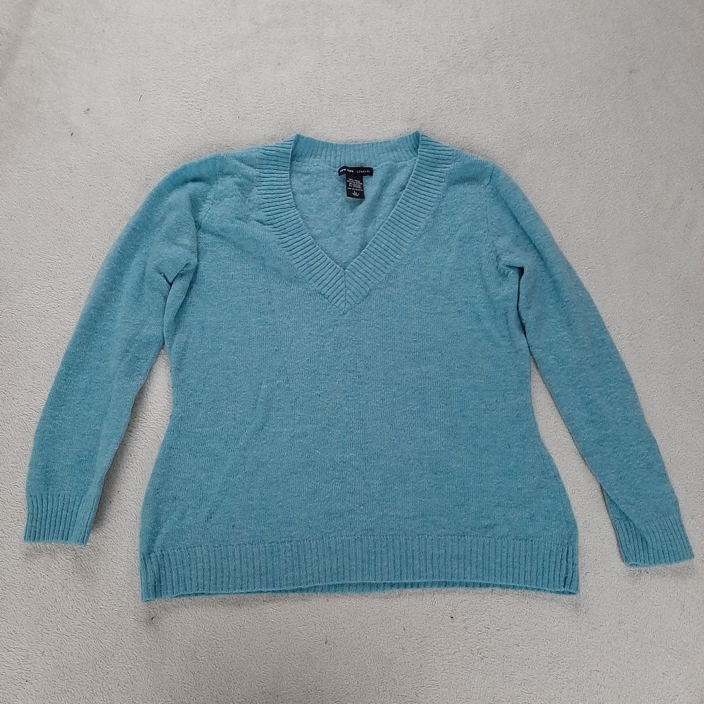 New York & Co. Wool mixed Sweater Size L